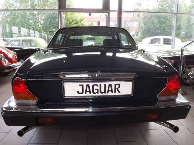 Jaguar XJ12 SIII  DER Klassiker, sogar mit Schiebedach!