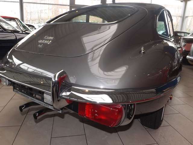 Jaguar E-Type Serie II , 2+2 - 4.2