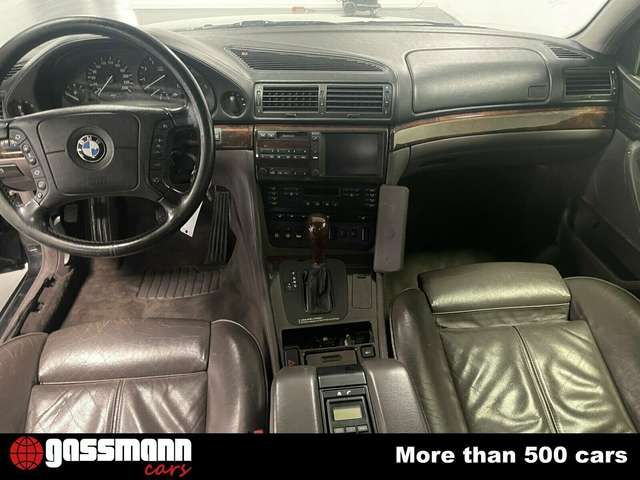 BMW 750 iL V12 Typ 7/ GK Limousine