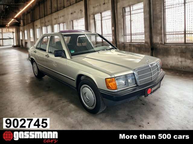 Mercedes-Benz 190 E Limousine W201