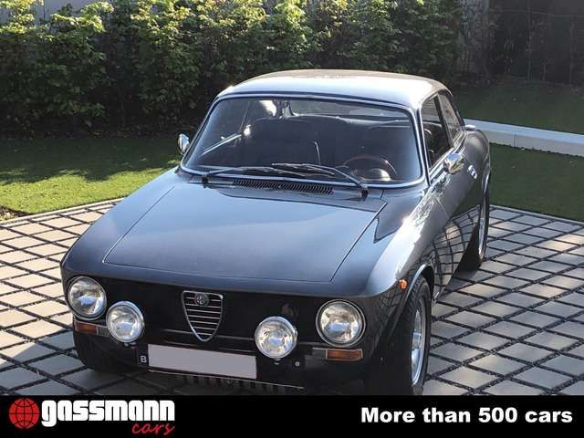 Alfa Romeo GT Junior 1300 Bertone GT Coupe - Tipo 530