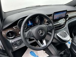 Mercedes-Benz V300