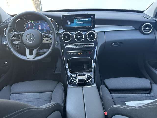 Mercedes-Benz C300