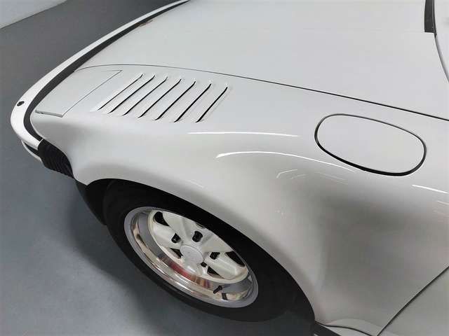 Porsche 911 Turbo Cabrio Werks-Flachbau Flatnose