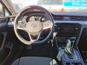 VW Passat Variant 1.5 TSI Business DSG NAVI LED KLI