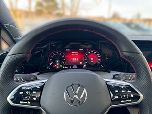 VW Golf VIII 2.0 GTI Clubsport DSG KEYLESS LED PANO