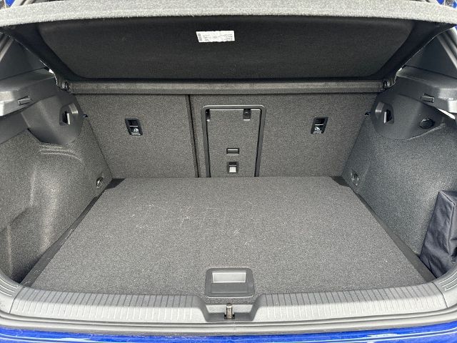 VW Golf VIII 2.0 TSI 'R' DSG KEYLESS ALLRAD LEDER P