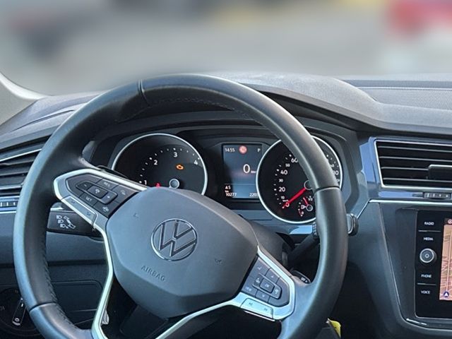 VW Tiguan 2.0 TDI Life DSG AHK NAVI LED KLIMA LM
