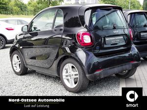 SMART fortwo EQ  22kW Cool+Audio Tempomat Bluetooth