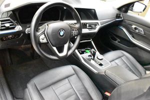 BMW 330e T. Luxury Line+Driv.Assist Prof+Innovation