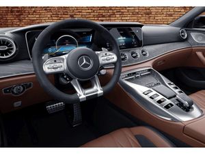 MERCEDES-BENZ AMG GT 63 S 4MATIC+ 360°*AirM*Ambiente