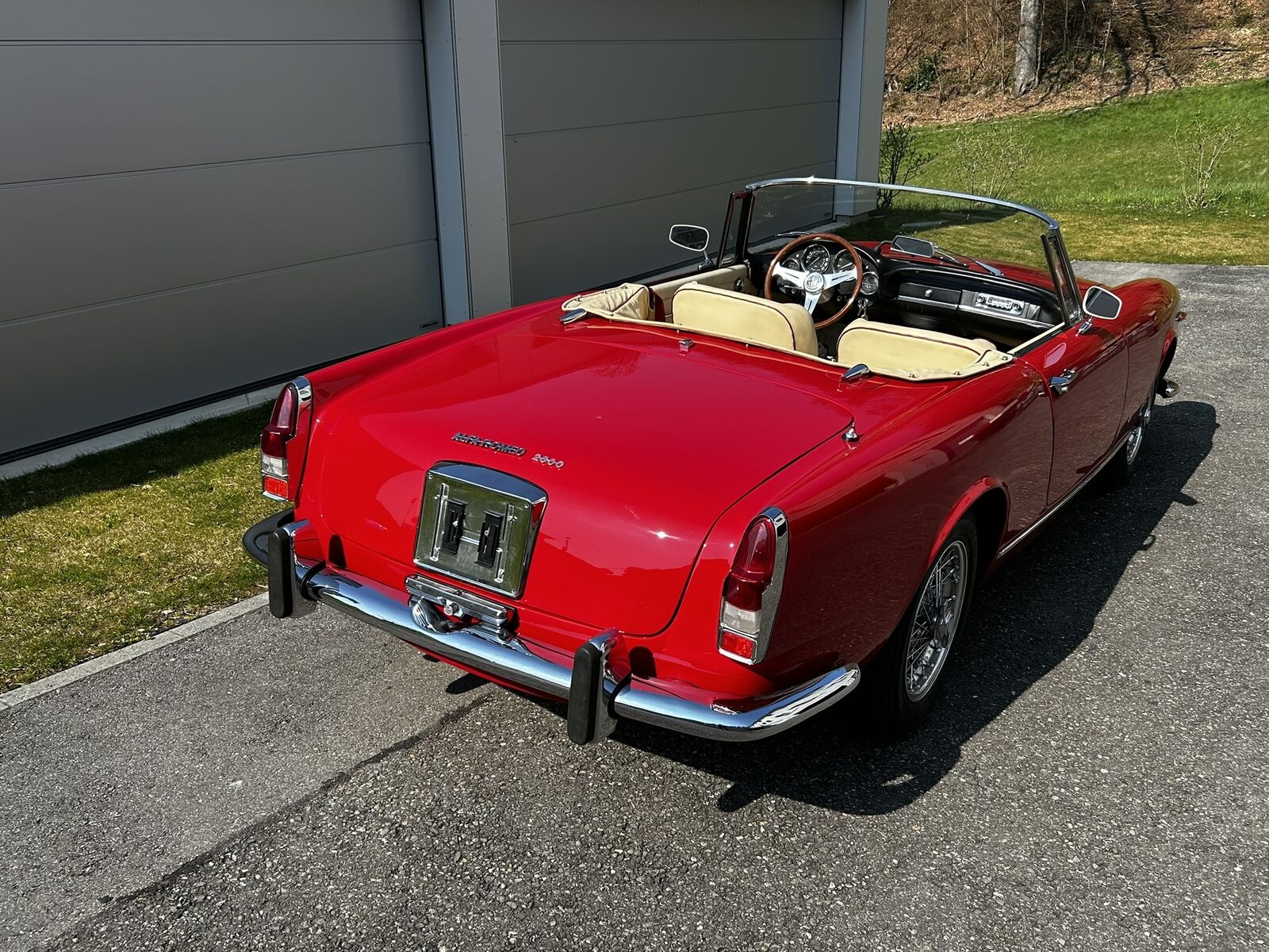 Alfa Romeo 2600 Touring Spider