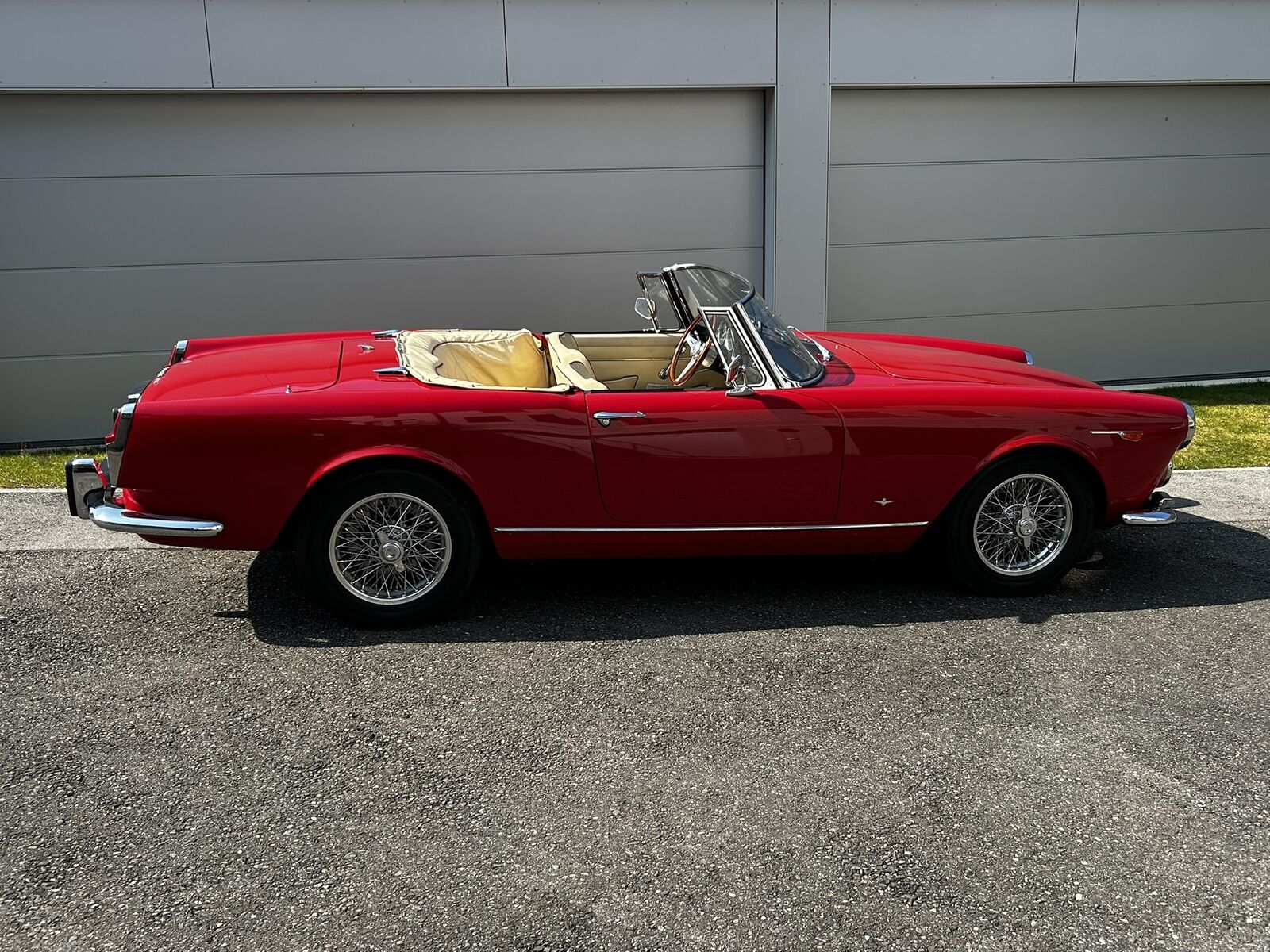Alfa Romeo 2600 Touring Spider