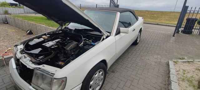 Mercedes-Benz E 220 1.Vorbesitz,Aus Familenbesitz,Aut.Top gepflegt