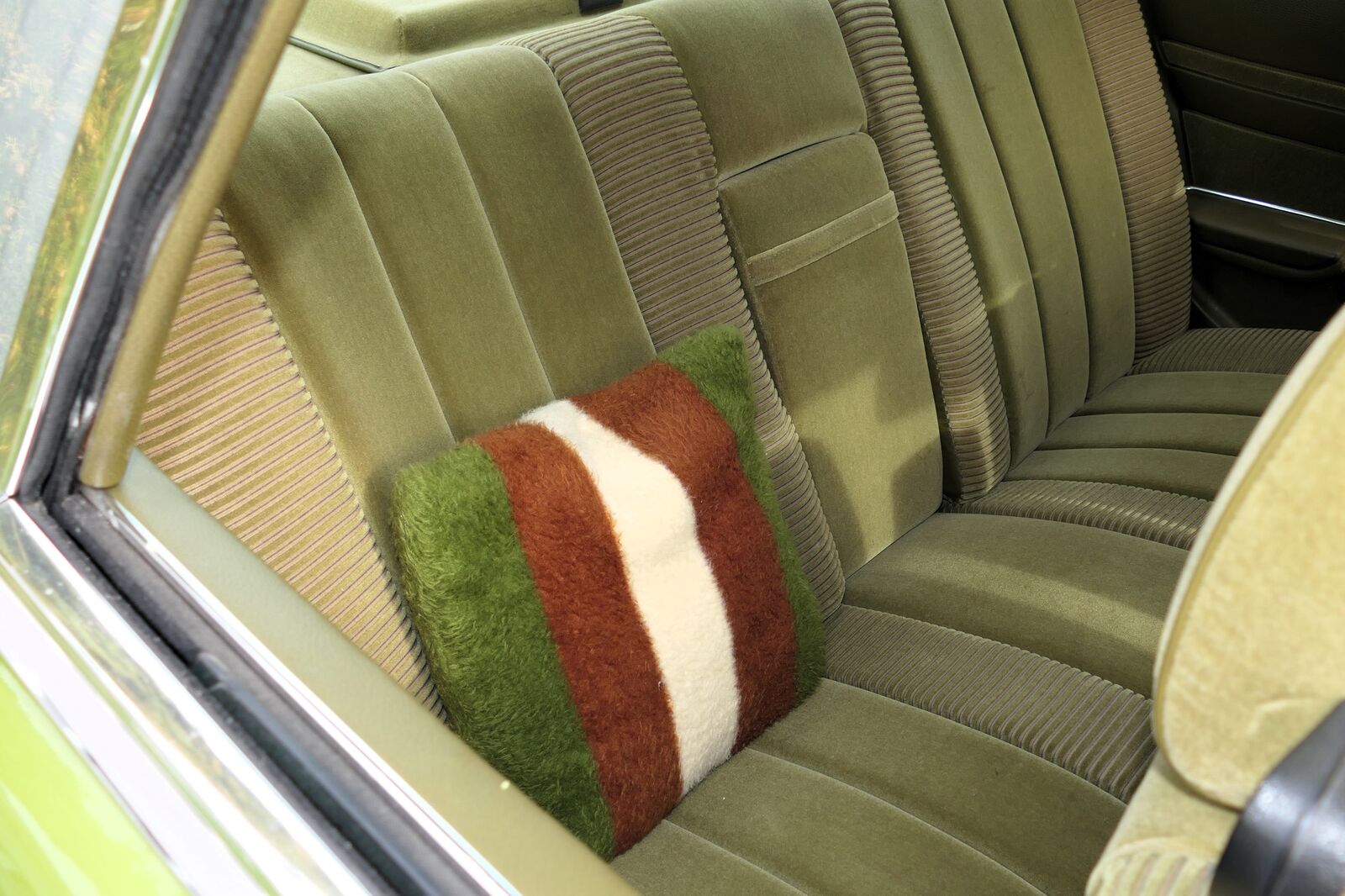 Mercedes-Benz SL 350 R 107