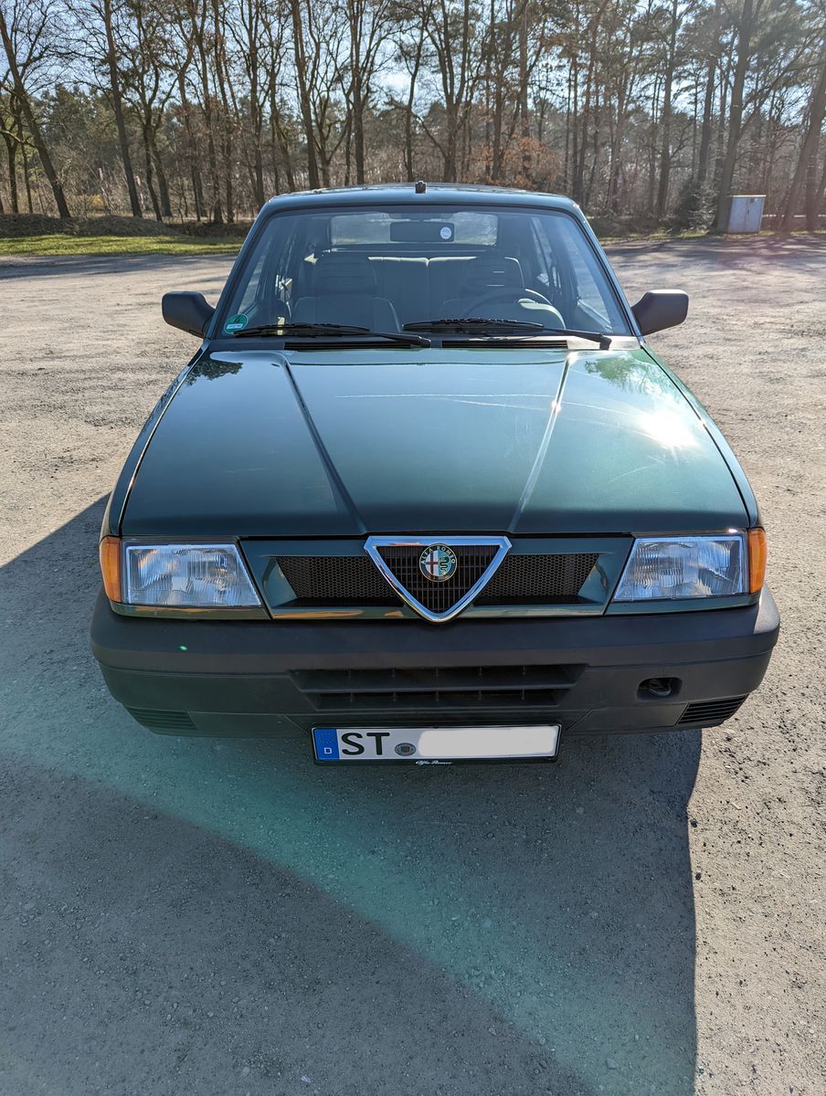 Alfa Romeo 33 907