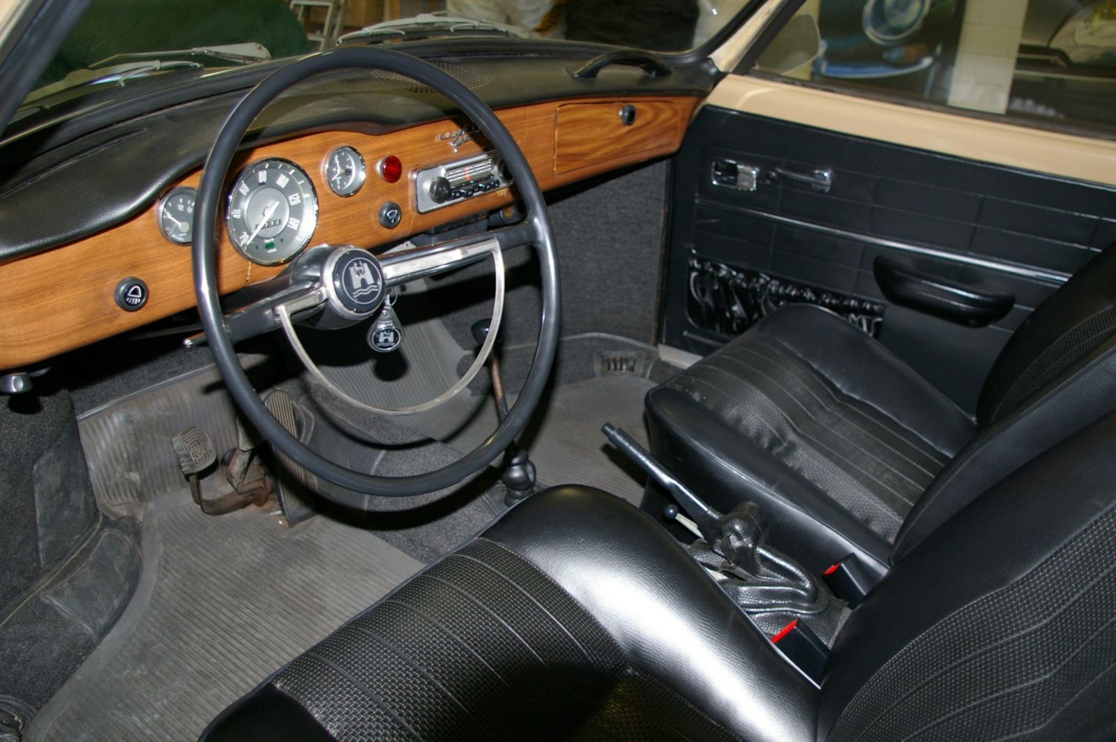 VW Karmann Ghia Typ 14