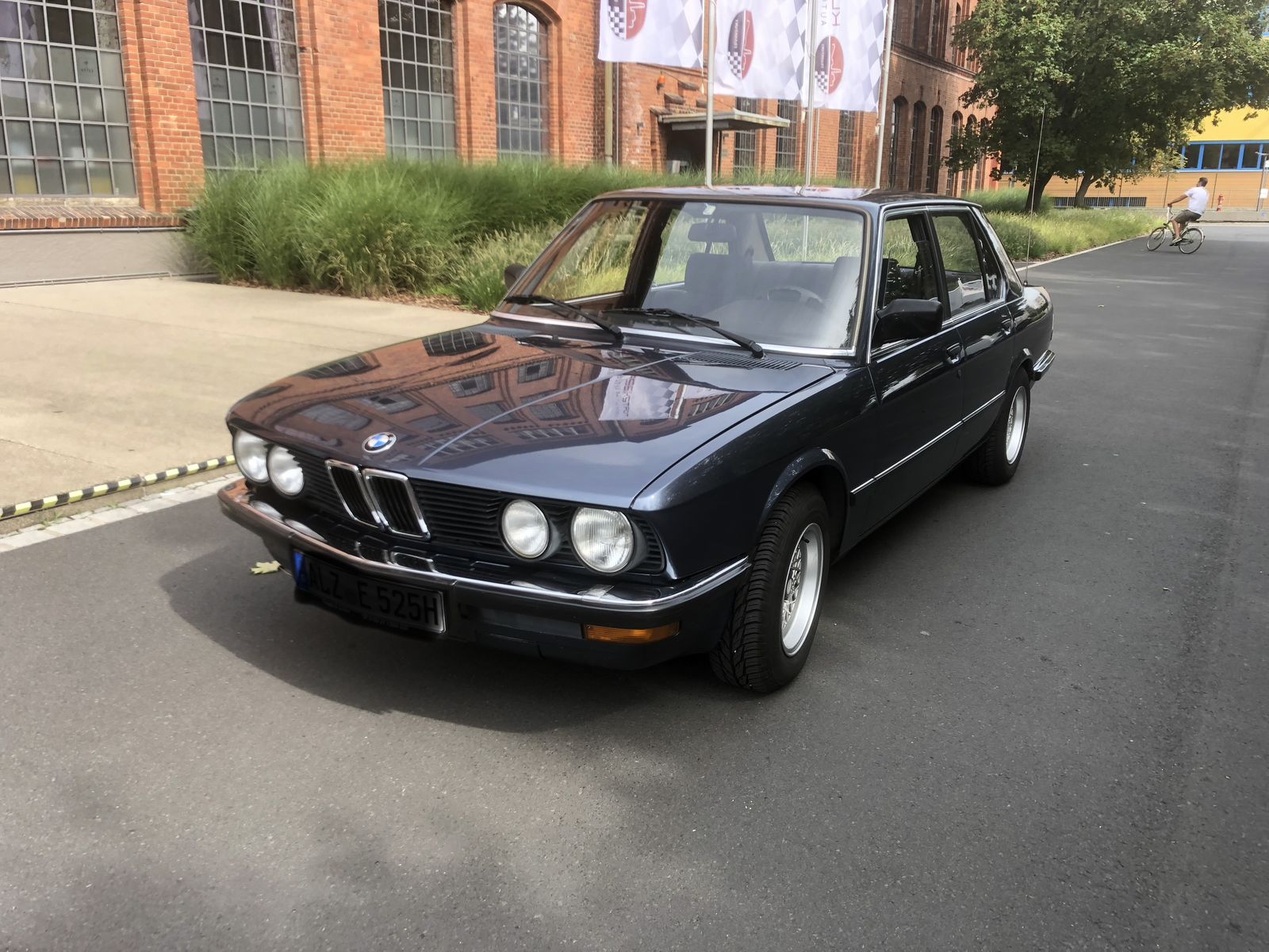 BMW 5er 525 eta E 28