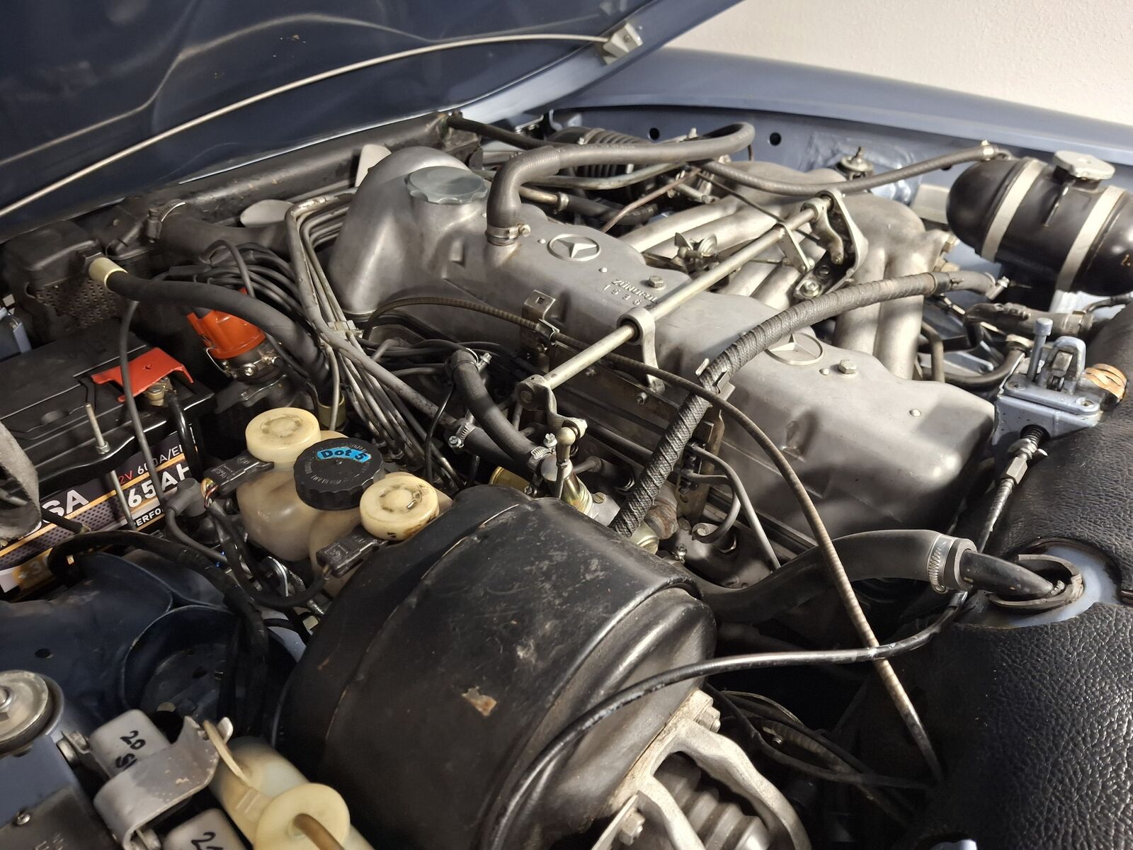 Mercedes-Benz SL 280 Pagode