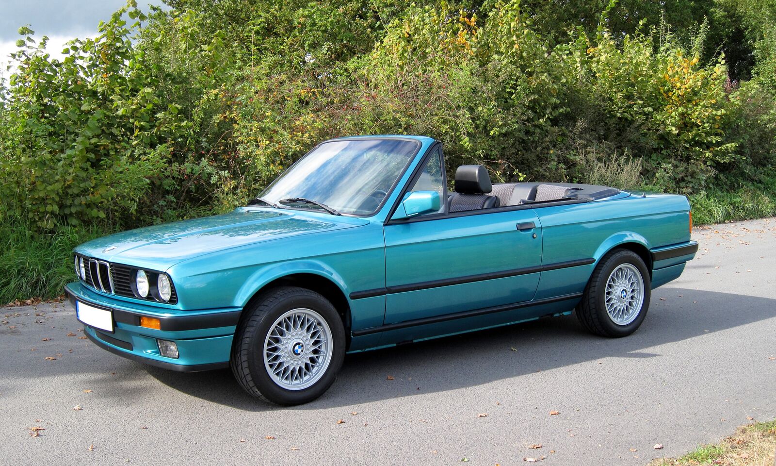 BMW 318 E30