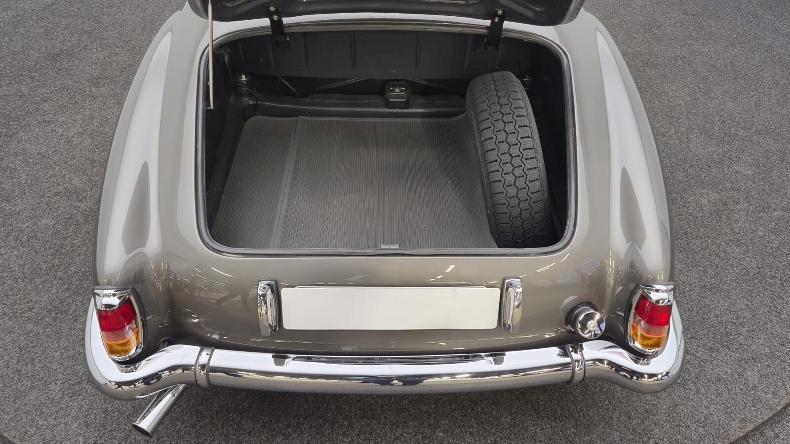 MERCEDES-BENZ SL 190