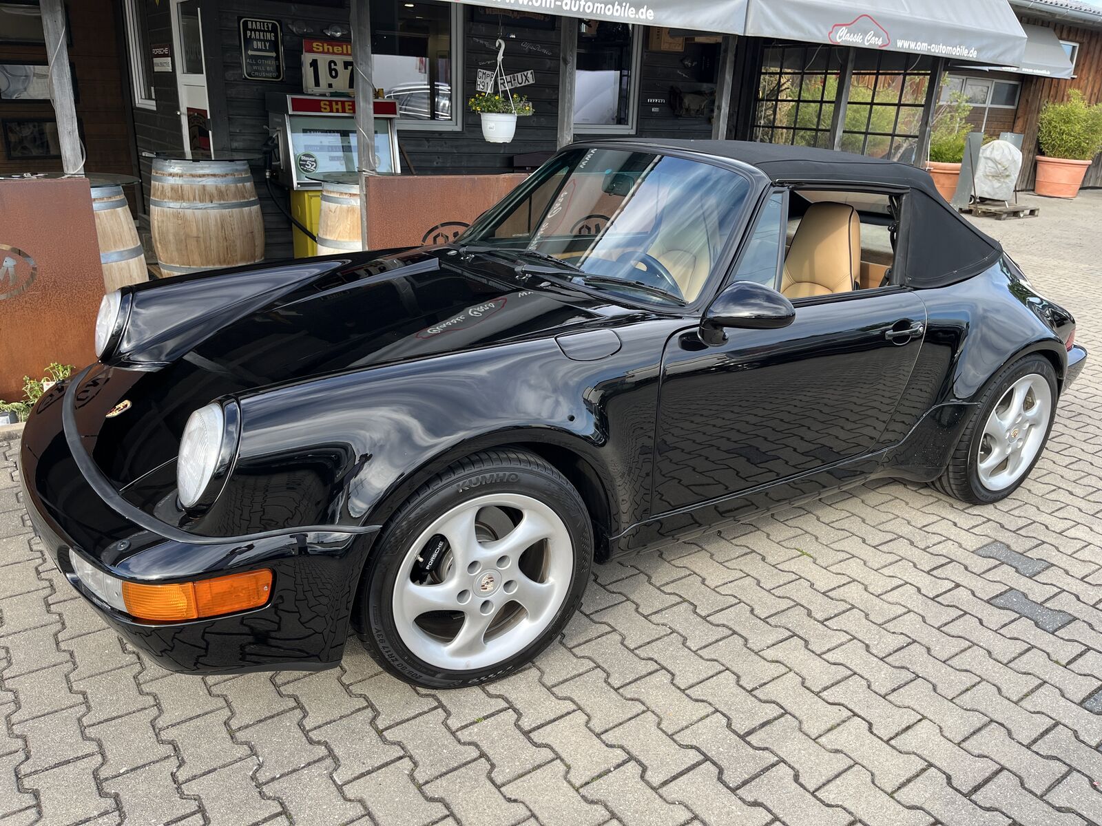 Porsche 964