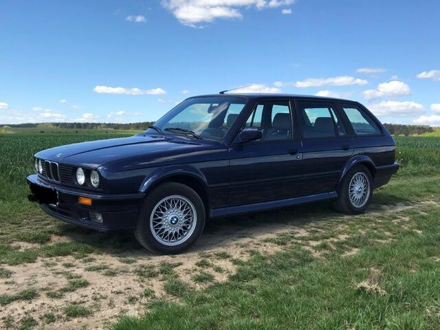BMW 325 e30