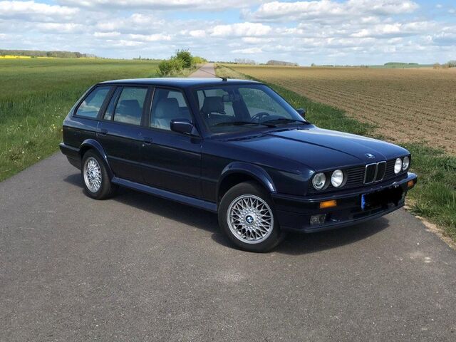 BMW 325 e30