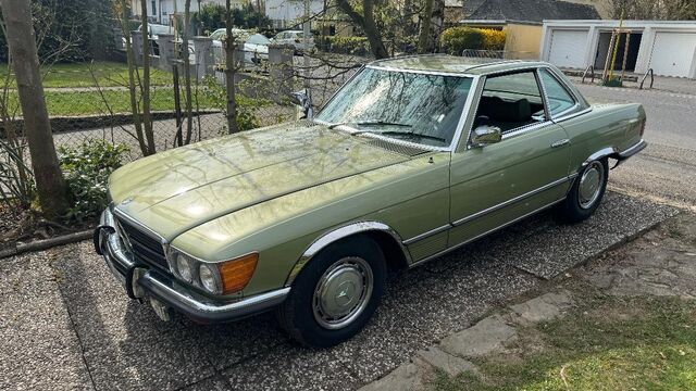 Mercedes-Benz 450 R 107