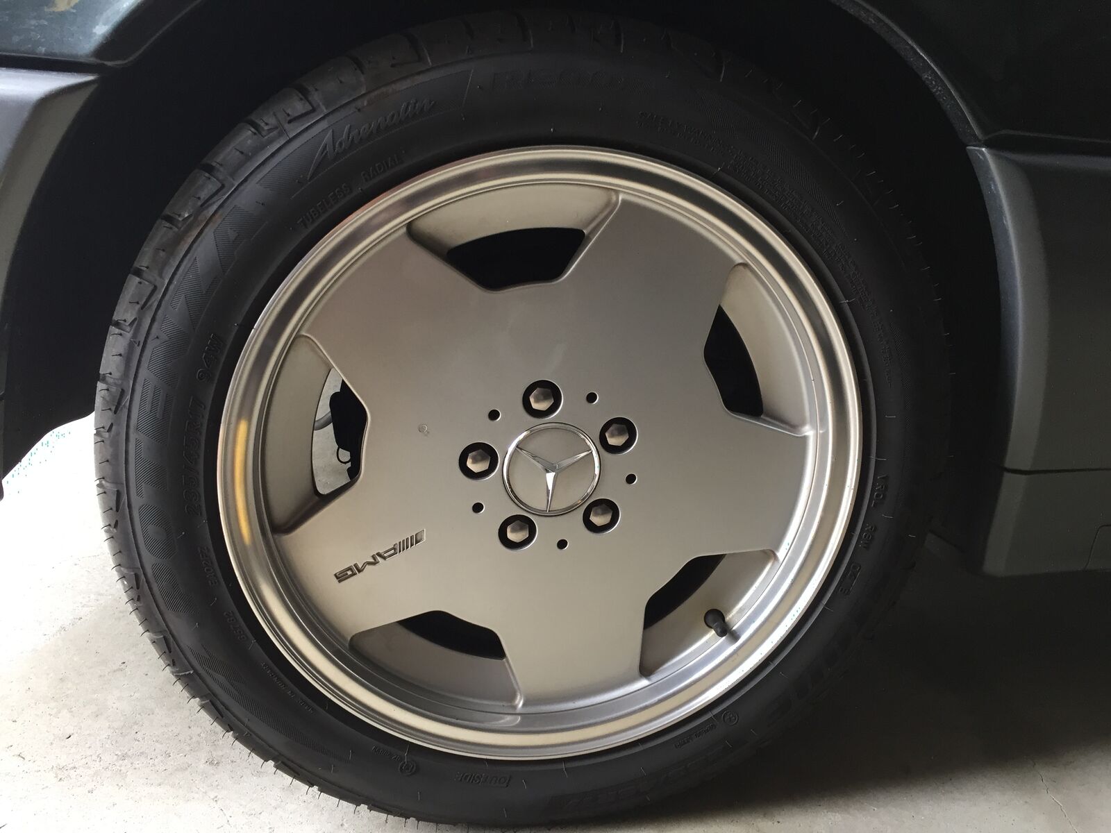 Mercedes-Benz SL 500 R129