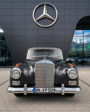 Mercedes-Benz 300 W189