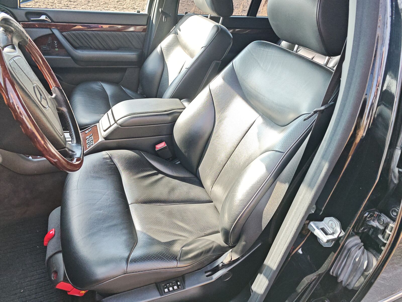 Mercedes-Benz S 320 S 320 (W140)