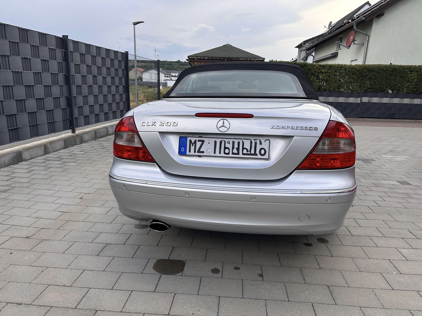 MERCEDES-BENZ CLK 200 Avantgarde