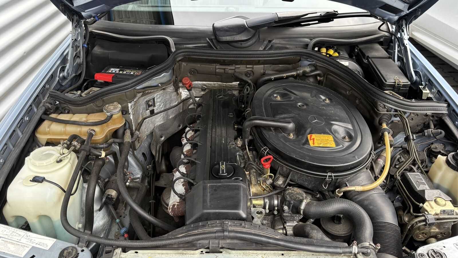 Mercedes-Benz CE 300 W124