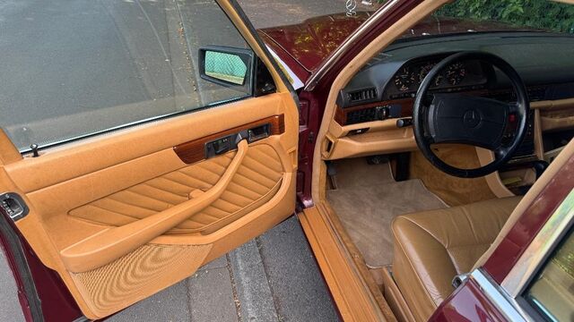 Mercedes-Benz 420