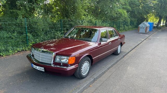 Mercedes-Benz 420 W126