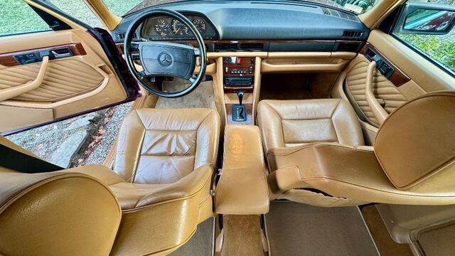 Mercedes-Benz 420 W126