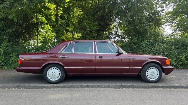 Mercedes-Benz 420 W126