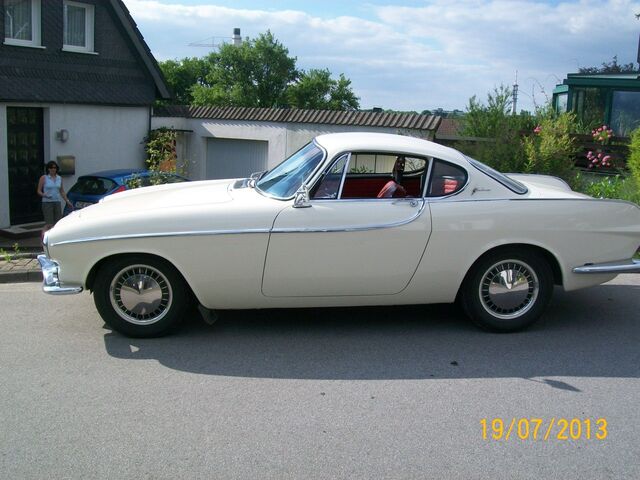 Volvo P 1800