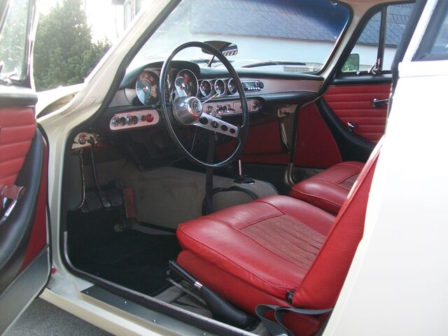 Volvo P 1800