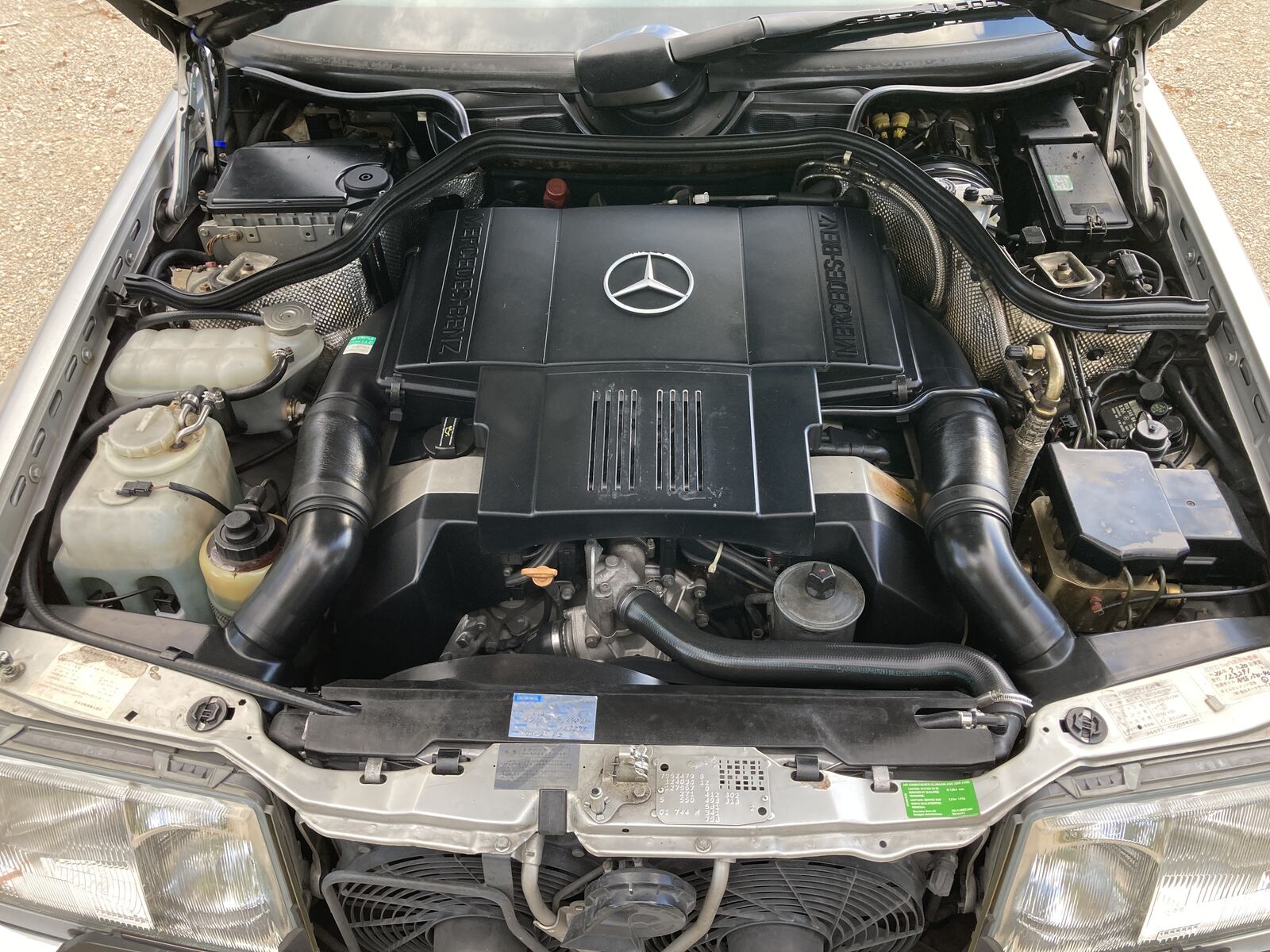 Mercedes-Benz E 500 124