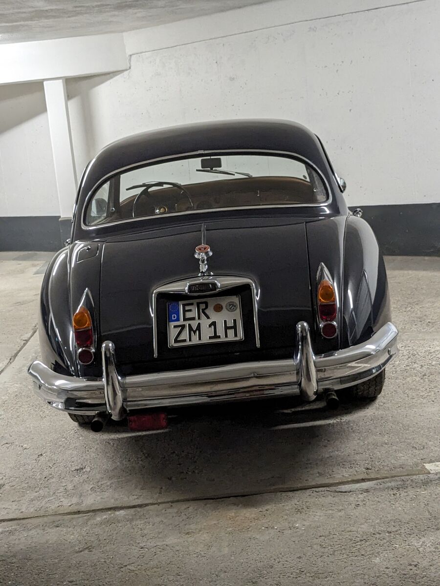 Jaguar XK 150 FHC