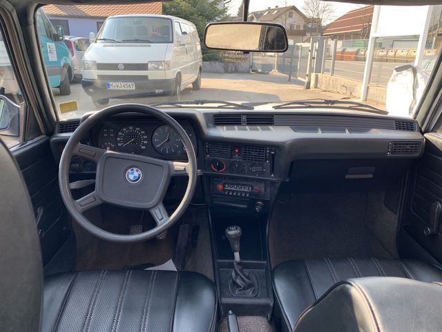 BMW 315 E21
