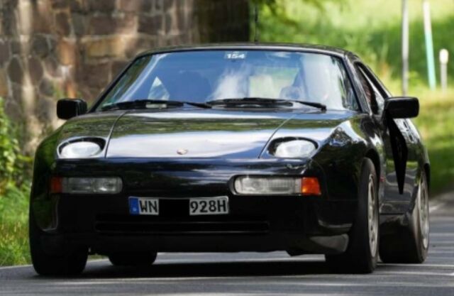 Porsche 928 GT