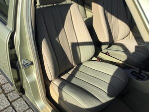 Mercedes-Benz 230 124