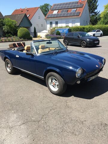 Fiat 124 Spider CS