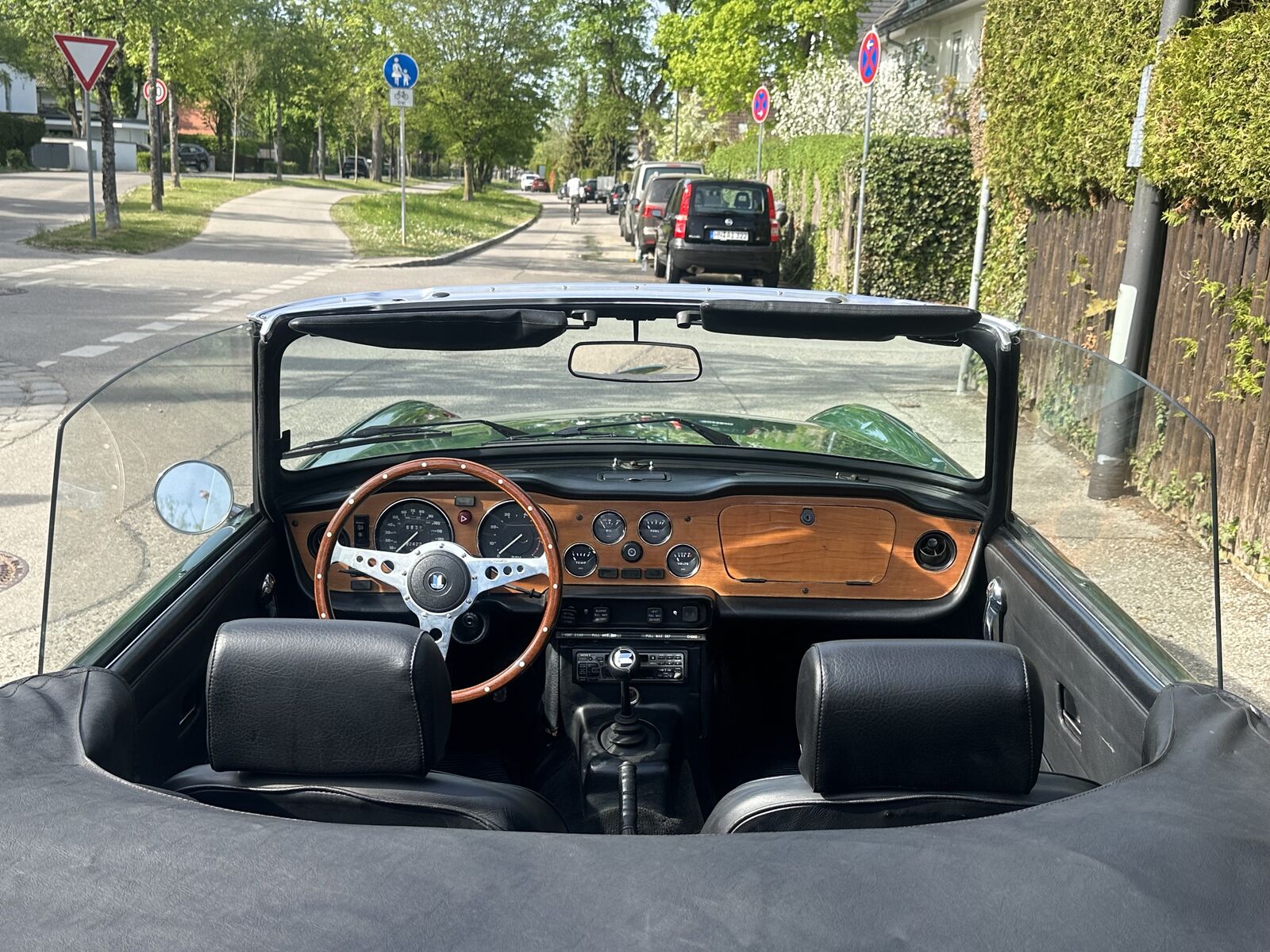 Triumph TR6