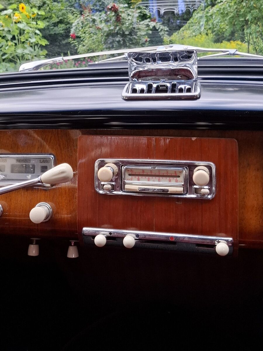 BMW Barockengel 502 V8