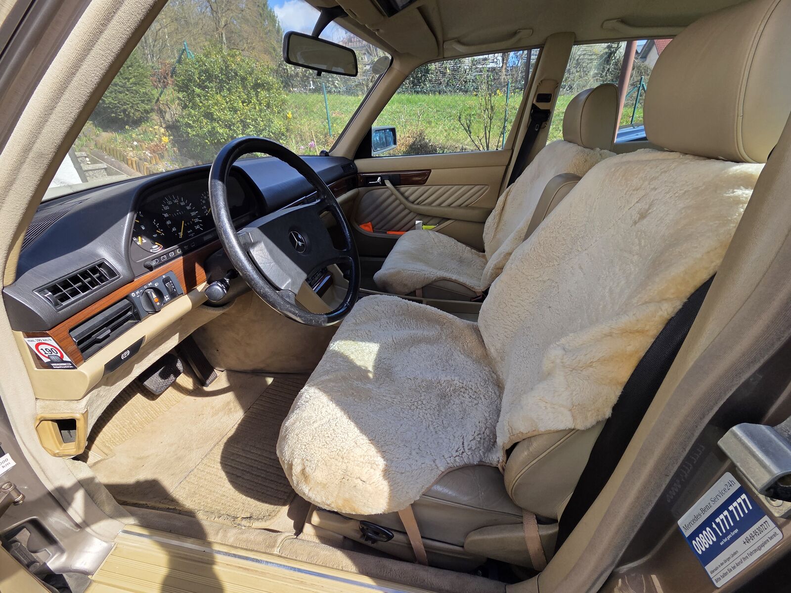 Mercedes-Benz S 500 W126