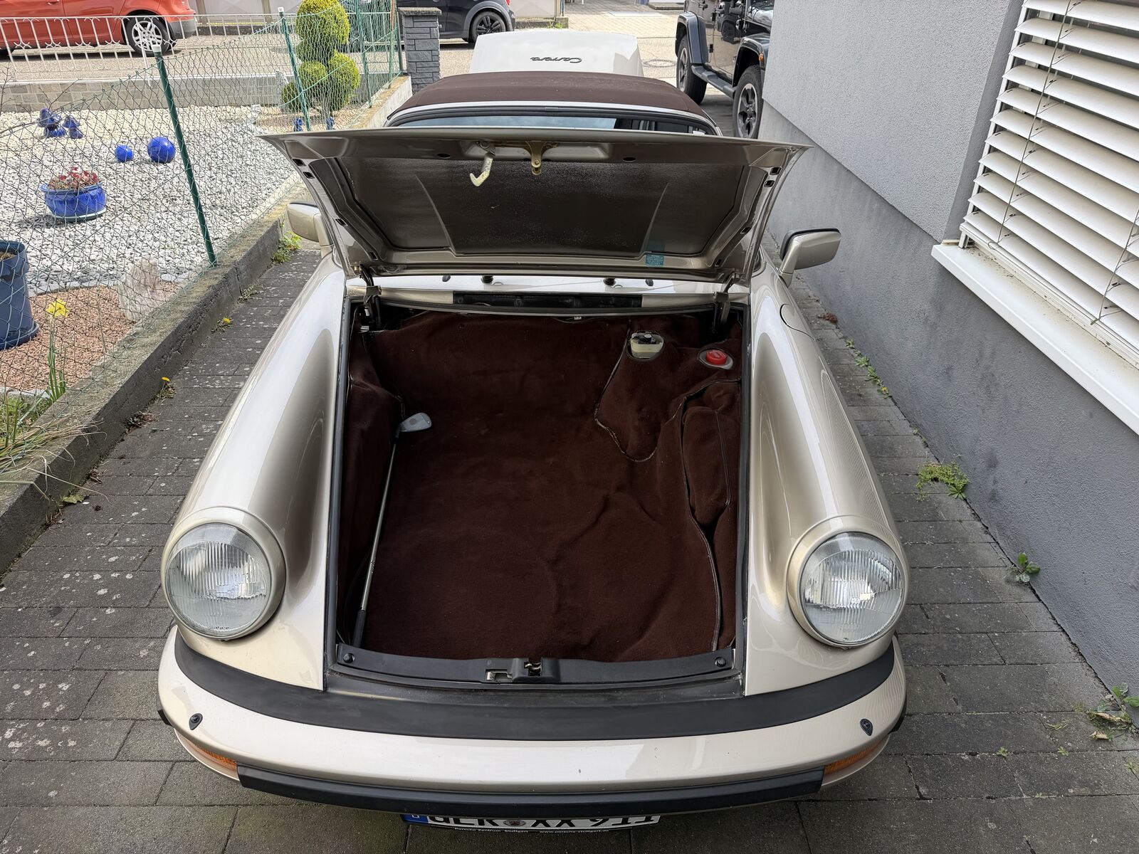 Porsche 911 3.2